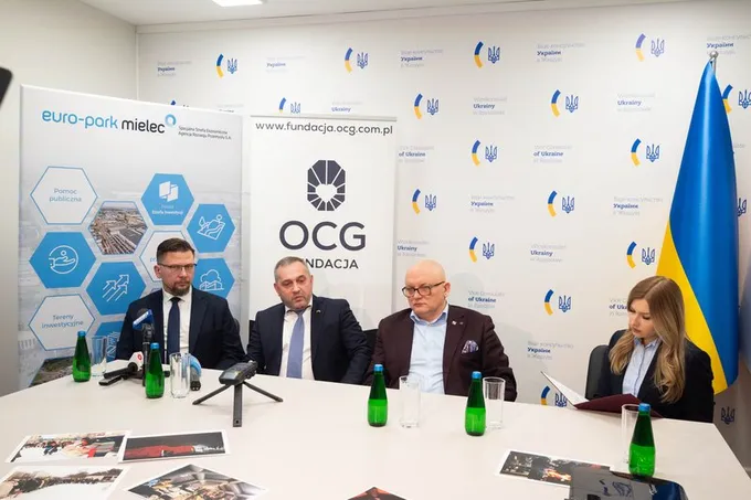 Obraz: Konferencja prasowa w Rzeszowie: prezentacja założeń akcji „Solidarni z Kijowem”